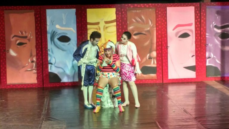 Teatro “A Comédia do Coração” acontece em Tuiuti