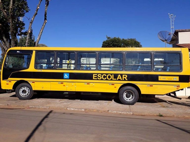 Tuiuti recebe ônibus 0km